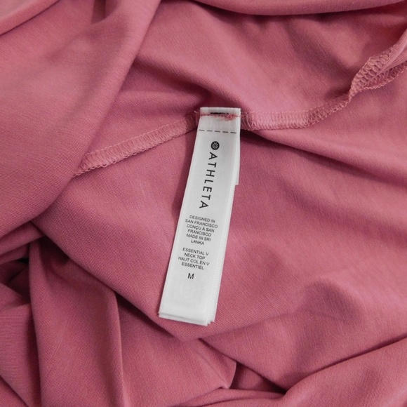 NWT! ATHLETA Essential V Neck Long Sleeve Top Shirt Tee T-Shirt Rose Pink Medium - Picture 13 of 16